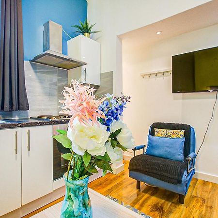 Studio 4 Small Private Family in Central Londra Esterno foto